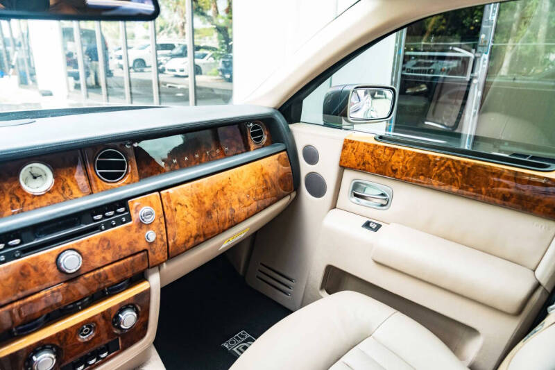 2004 Rolls-Royce Phantom