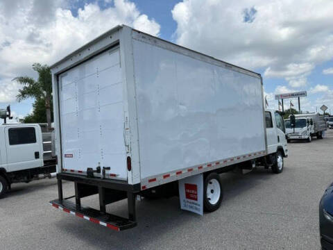 2019 Isuzu NPR-HD