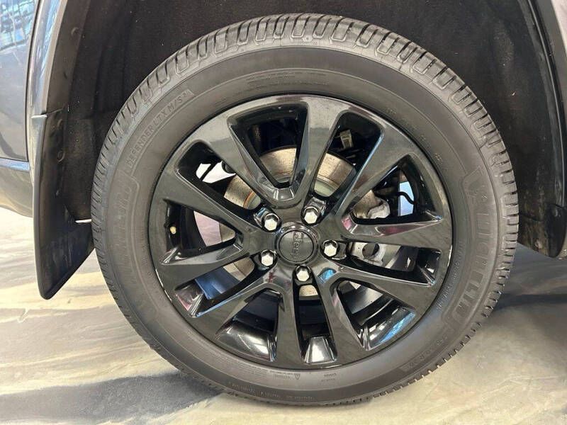 2017 Jeep Grand Cherokee Altitude