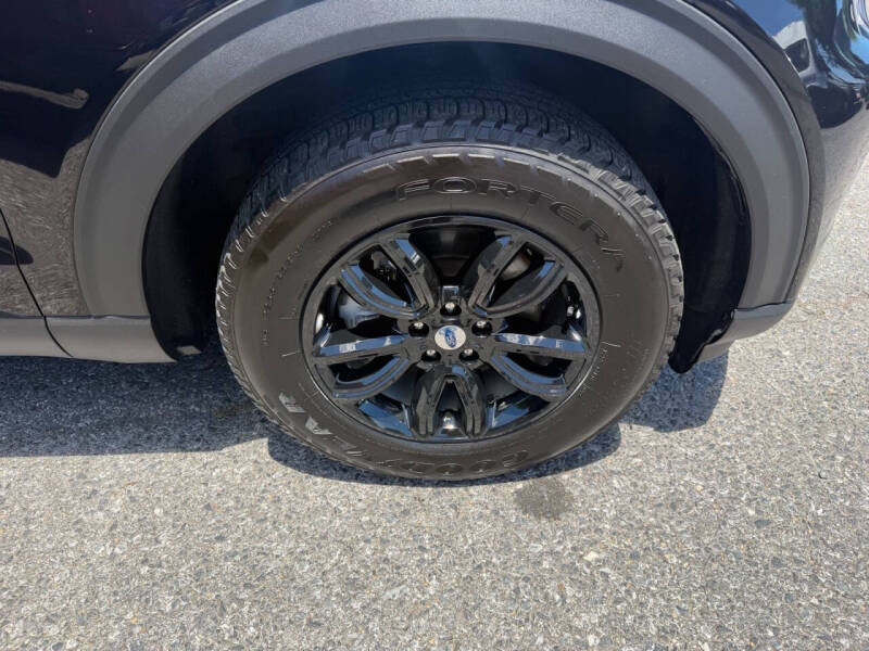 2020 Ford Explorer
