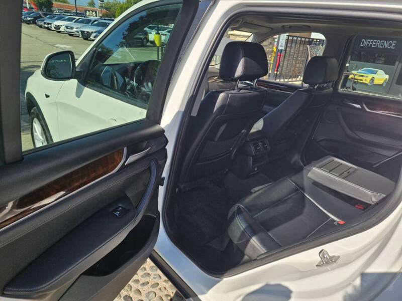 2017 BMW X3 sDrive28i