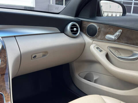 2018 Mercedes-Benz C-Class C 300