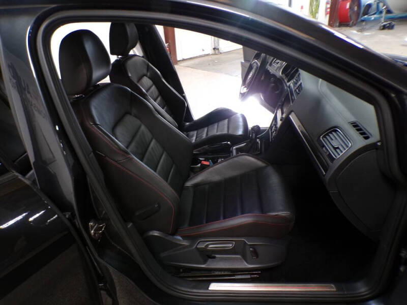 2015 Volkswagen Golf GTI S