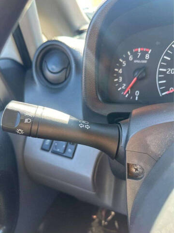 2013 Nissan NV200 SV