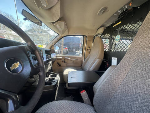 2011 Chevrolet Express 2500