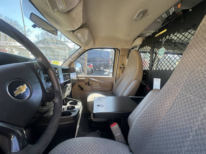 2011 Chevrolet Express 2500