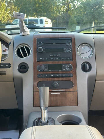 2004 Ford F-150 Lariat