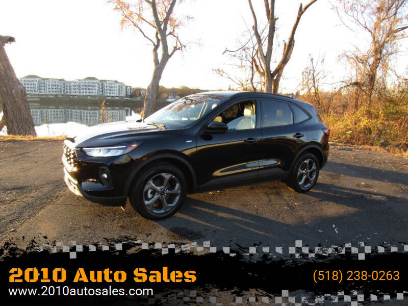 2025 Ford Escape ST-Line Select's photo