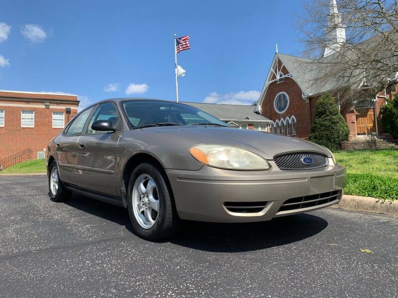 2004 Ford Taurus for sale at Automax of Eden in Eden NC