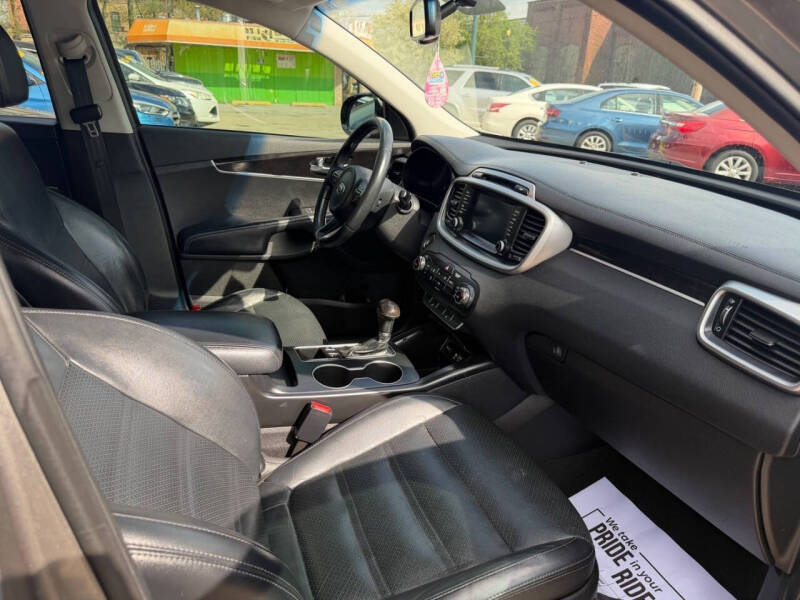 2017 Kia Sorento L
