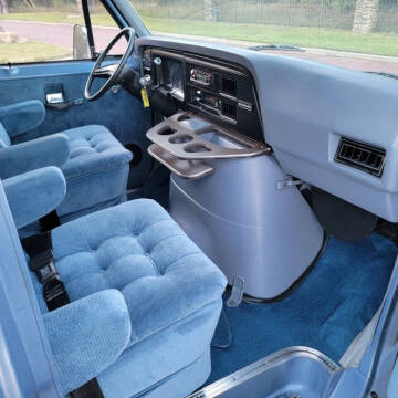1983 Ford E-100