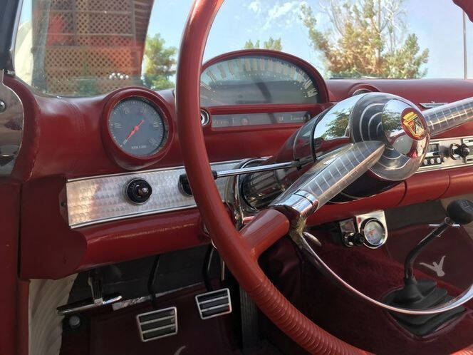 1955 Ford Thunderbird