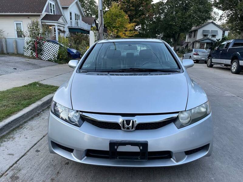 2009 Honda Civic for sale at Sphinx Auto Sales LLC in Milwaukee WI