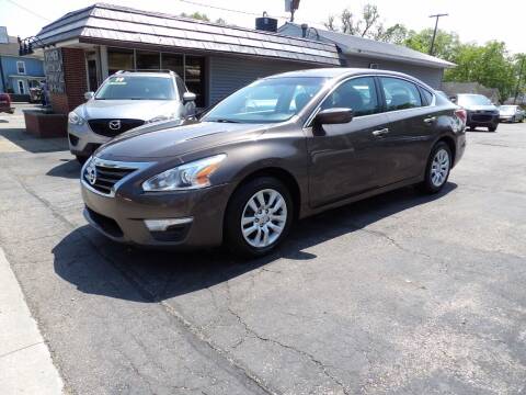 2015 Nissan Altima for sale at Premier Motor Car Company LLC in Newark OH