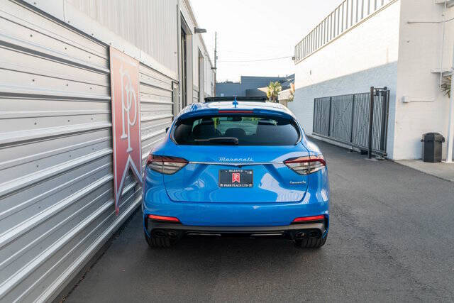 2022 Maserati Levante 55
