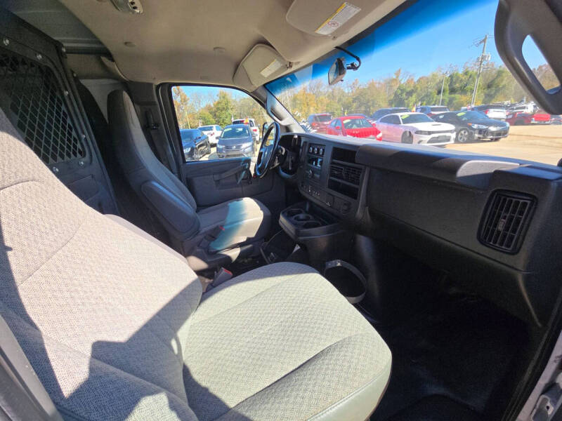 2019 Chevrolet Express 2500