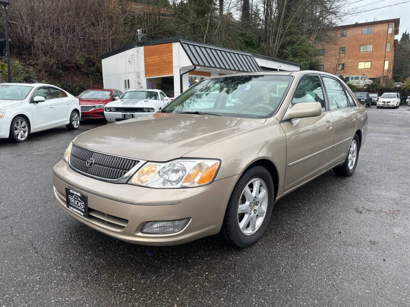 2000 Toyota Avalon XLS photo 1