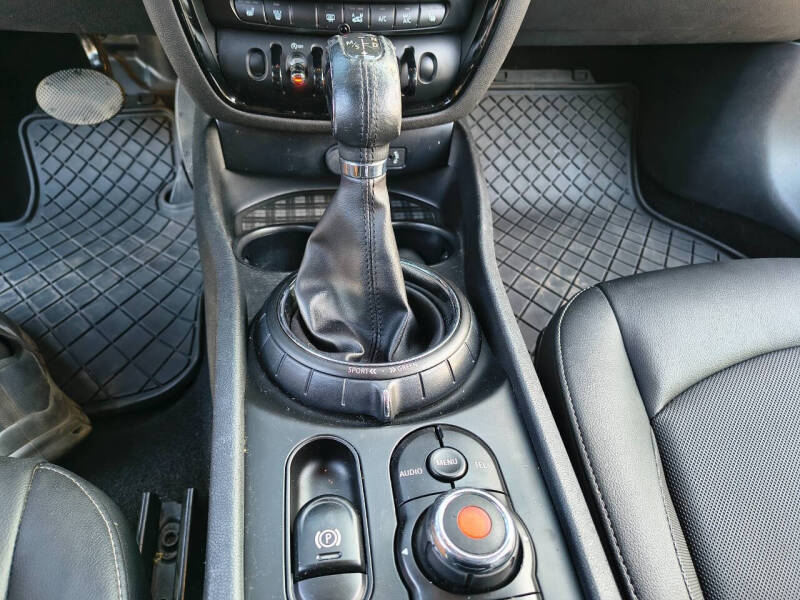 2016 MINI Clubman Cooper