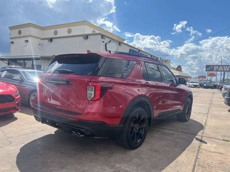 2020 Ford Explorer ST