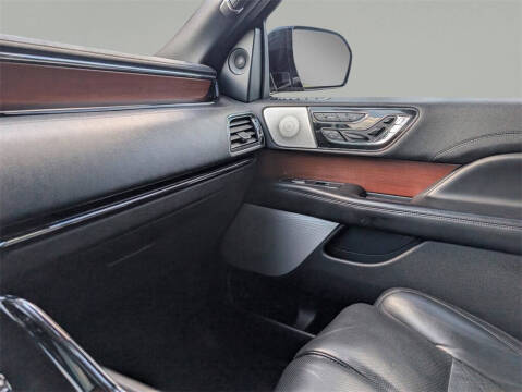 2020 Lincoln Navigator L Reserve