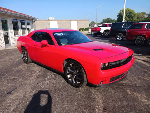 2015 Dodge Challenger SXT Plus