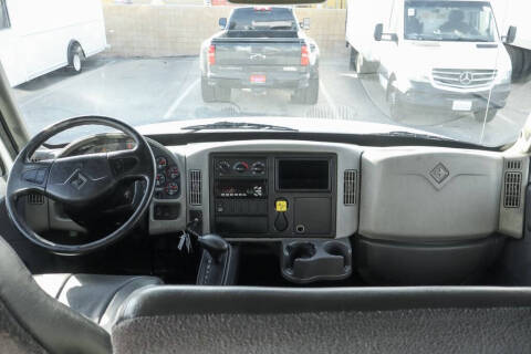 2018 International DuraStar 4300