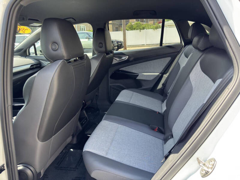 2023 Volkswagen ID.4 Standard
