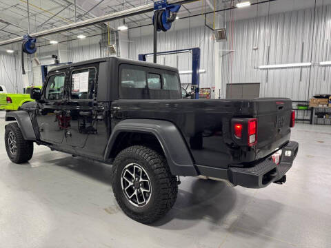 2024 Jeep Gladiator Sport