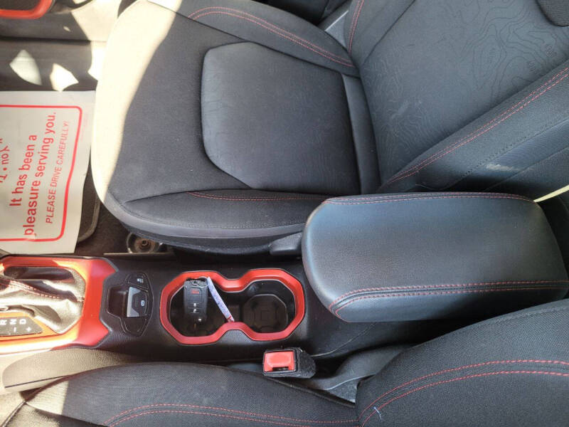 2015 Jeep Renegade Trailhawk