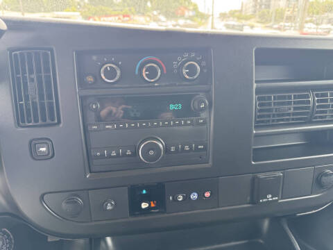 2021 Chevrolet Express 2500