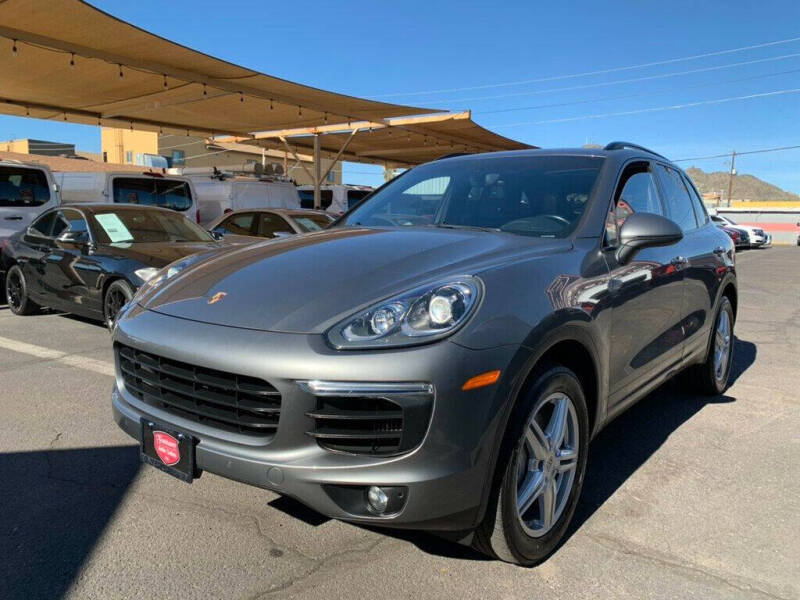 2017 Porsche Cayenne S