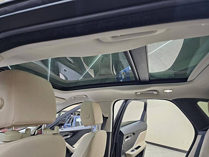 2017 Jaguar F-PACE 35t Premium