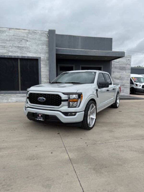 2023 Ford F-150 for sale at A & V MOTORS in Hidalgo TX