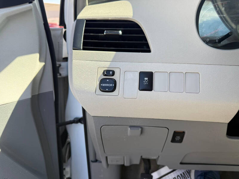 2014 Toyota Sienna