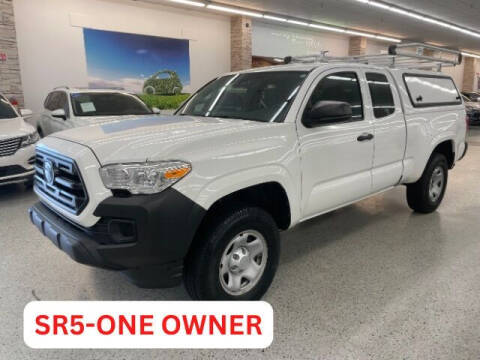 2018 Toyota Tacoma for sale at Dixie Imports in Fairfield OH