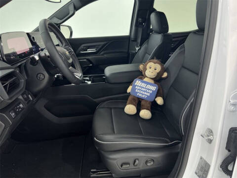 2025 Chevrolet Silverado EV LT