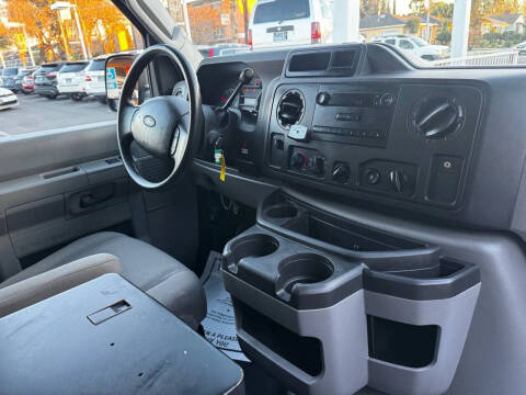 2013 Ford E-Series E-150