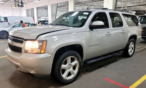2007 Chevrolet Suburban for sale at Angelo's Auto Sales in Lowellville OH