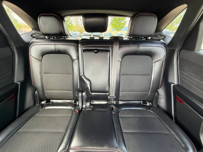 2025 Ford Escape ST-Line Select