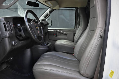 2020 Chevrolet Express 2500