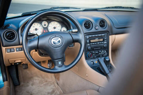 2002 Mazda MX-5 Miata