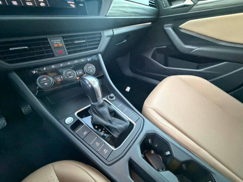 2019 Volkswagen Jetta SEL