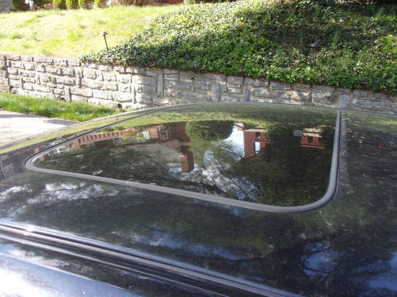 Image 5 of 2011 Ford Fusion SEL
