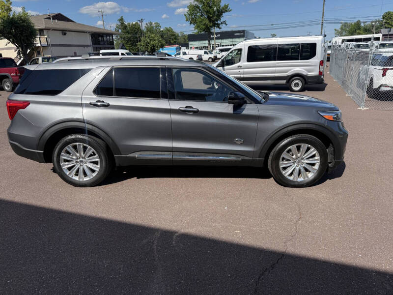 2022 Ford Explorer King Ranch