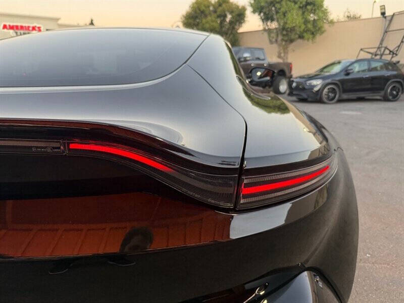2020 Aston Martin Vantage