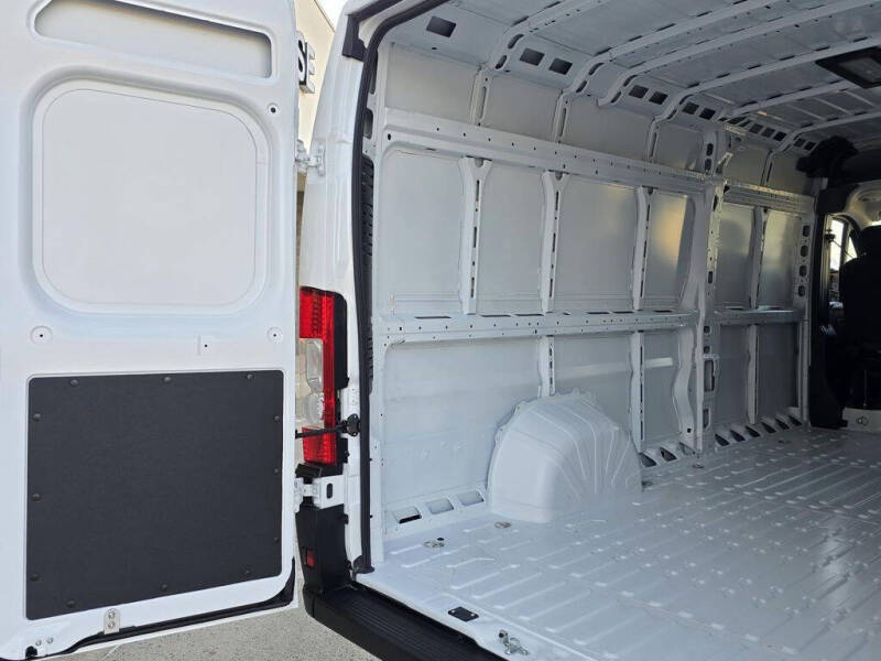 2025 RAM ProMaster