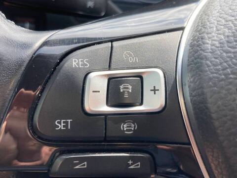 2019 Volkswagen e-Golf SE
