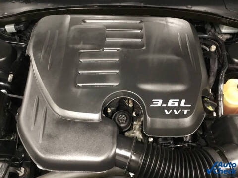 2018 Chrysler 300 Touring