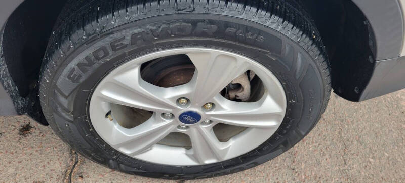2016 Ford Escape SE