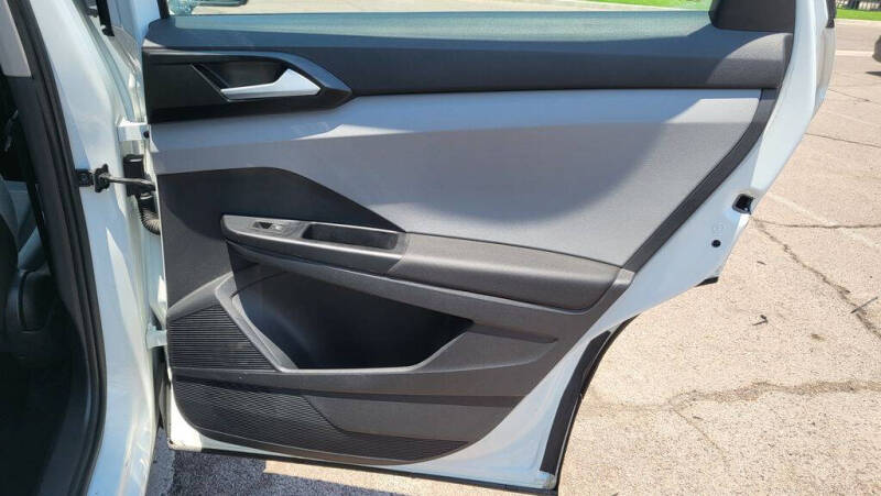 2023 Volkswagen Taos S